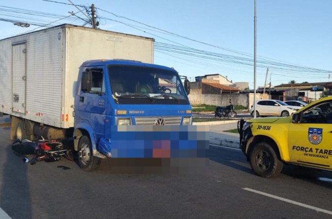 Motociclista é socorrido após colisão na Marginal do Riacho Piauí, em Arapiraca
