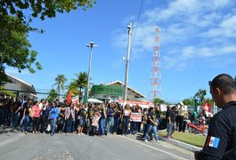 Justiça determina reintegração de posse imediata do Porto de Maceió