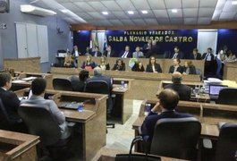 Justiça suspende aumento nos salários dos vereadores de Maceió