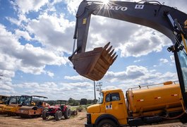 Governador autoriza construção da Estrada do Feijão, que liga Inhapi a Piranhas