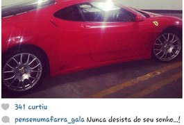 Galã do Brega adquire uma Ferrari e posta foto no Instagram