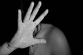 Mulher é agredida por ex após cobrar medicamento para o filho com pneumonia em Maceió
