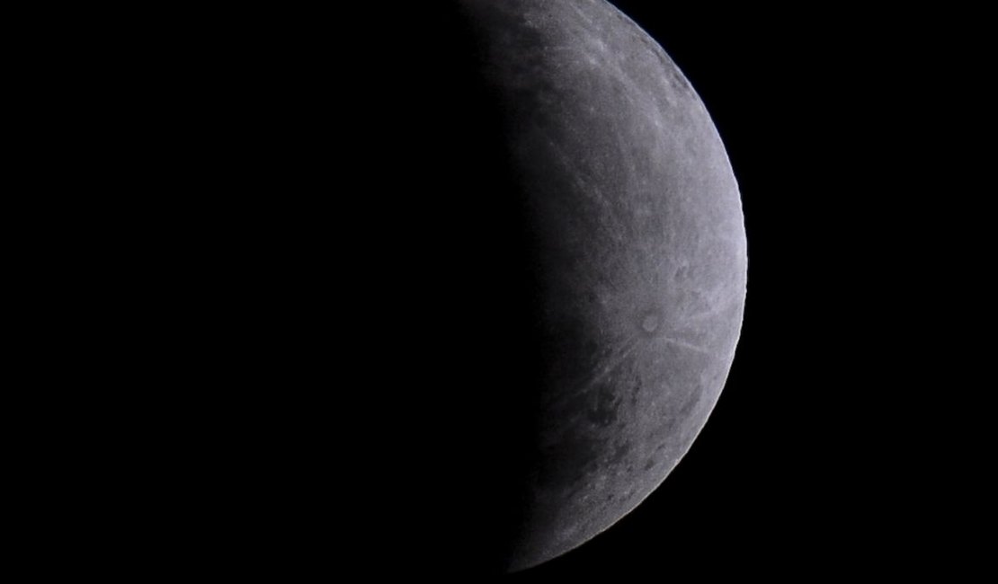 Eclipse parcial da Lua nesta quinta-feira será visto em todo o Brasil