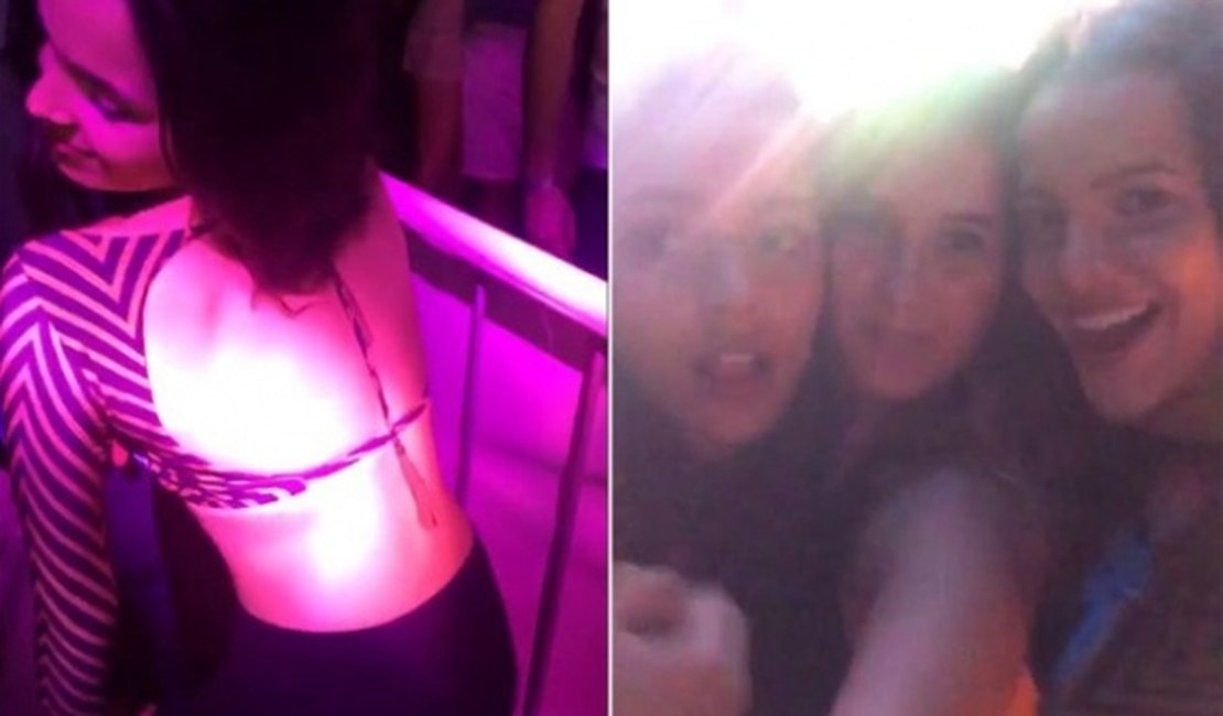 Ex-BBB Emilly curte balada com Bia Bonemer, filha de Fátima Bernardes