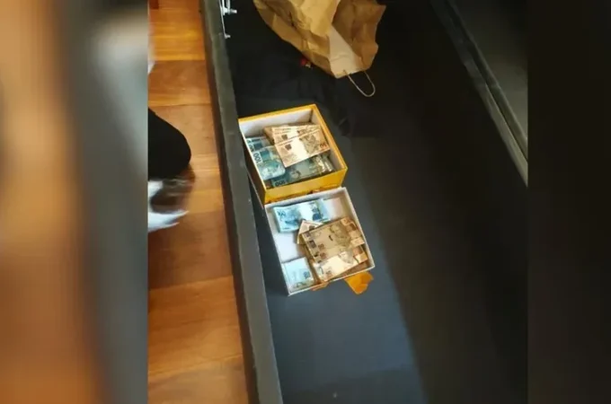 PF apreende R$ 233 mil escondidos sob cama de auditor da Receita Federal