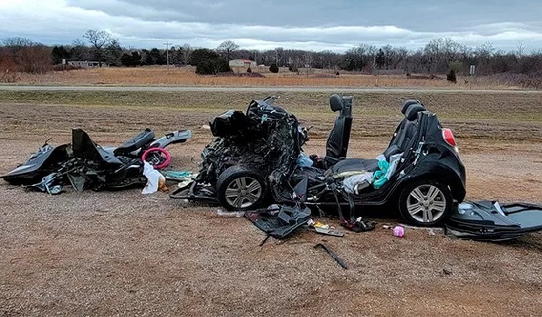 Universitários 'caçadores de tornados' morrem em acidente chocante nos EUA