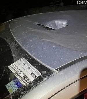 Pedra fura teto de carro e mata passageiro, de 35 anos, no DF