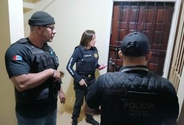 Polícia Civil realiza operação contra homicídios e prende suspeito de triplo assassinato