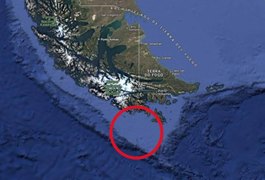 Tremor de magnitude 7.5 atinge Chile e Argentina e há alerta de tsunami