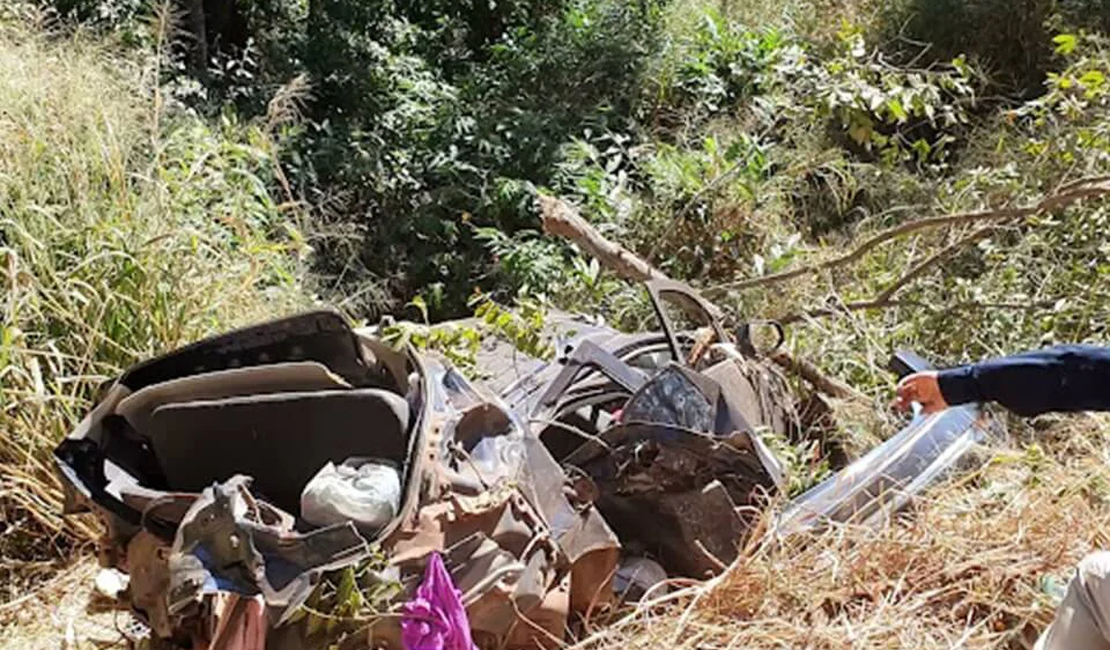 Acidente mata 5 pessoas da mesma família na BR-153
