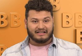 Com covid-19, ex-BBB Victor Hugo é internado em UTI de hospital, em Maceió