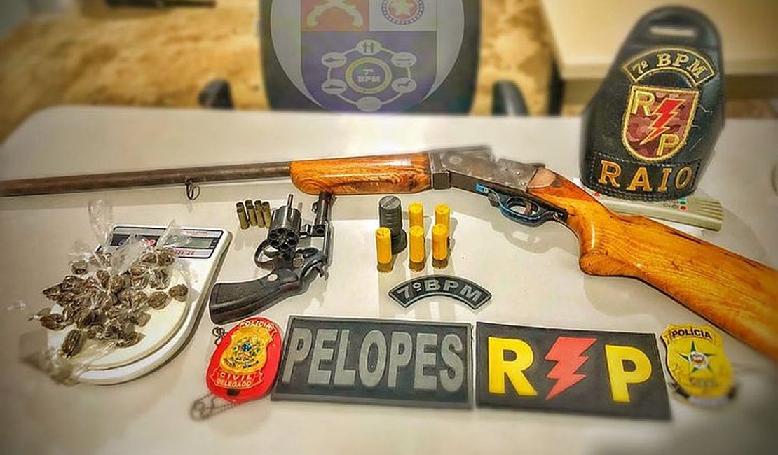 Adolescentes de 17 e 13 anos que estavam participando de assassinatos no Sertão são apreendidos