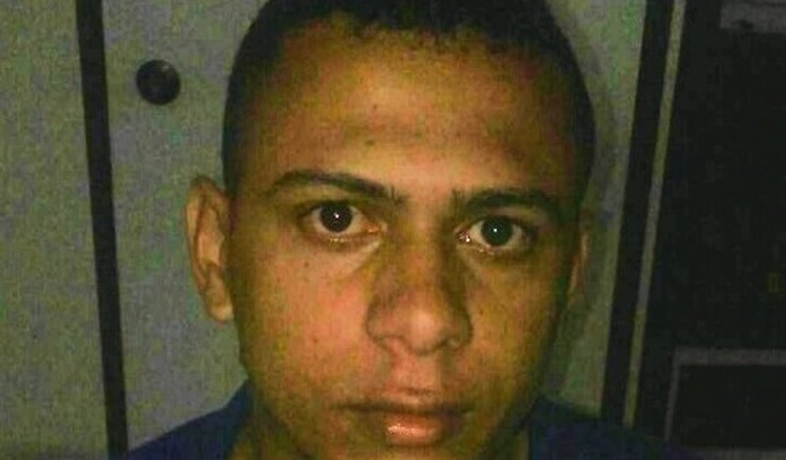 Jovem é detido por porte ilegal de arma de fogo, em São Miguel dos Campos