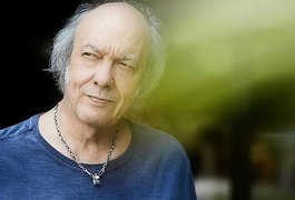 Erasmo Carlos testa positivo para a Covid-19 e está isolado: 'Torçam'