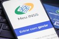 Instabilidade no aplicativo Meu INSS gera queixas de aposentados