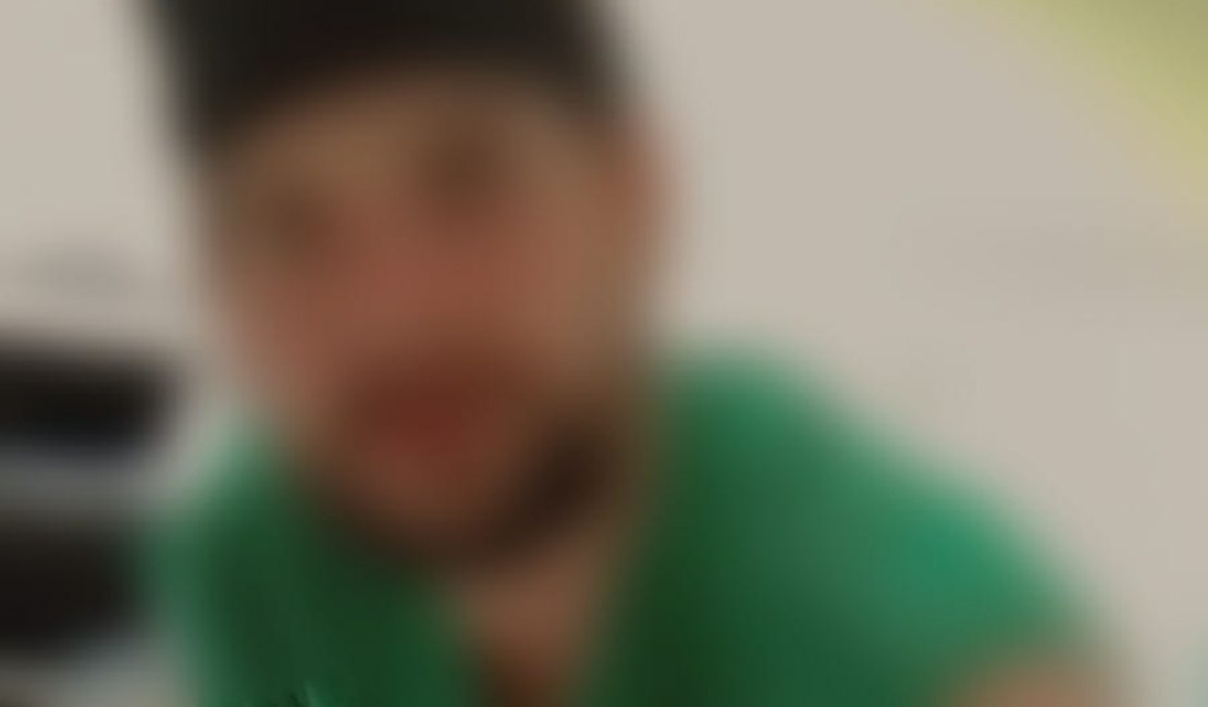 Soltura do universitário de Arapiraca que estuprou irmão com Síndrome de Down gera revolta