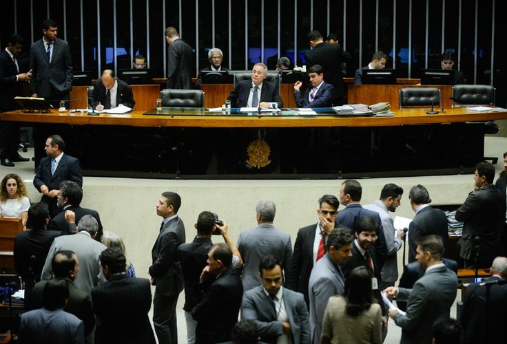 Congresso aprova projeto que libera recursos para o Fies e Enem