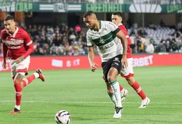 CRB empata com o Coritiba no Couto Pereira e segue vivo na briga pelo G4 da Série B