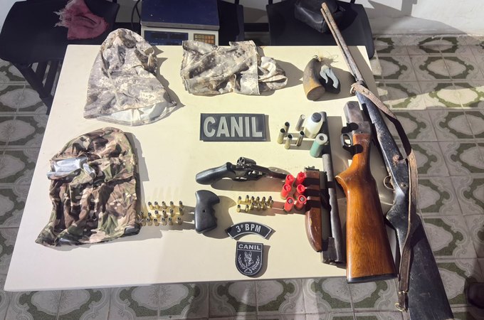 Dois homens são presos com armas, munições e balaclavas na zona rural de Arapiraca