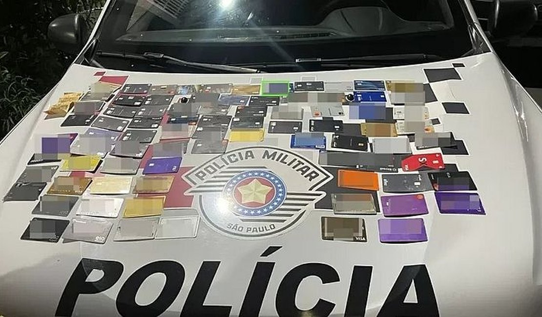 Adolescente é apreendido por furtar 82 cartões de banco no Lollapalooza